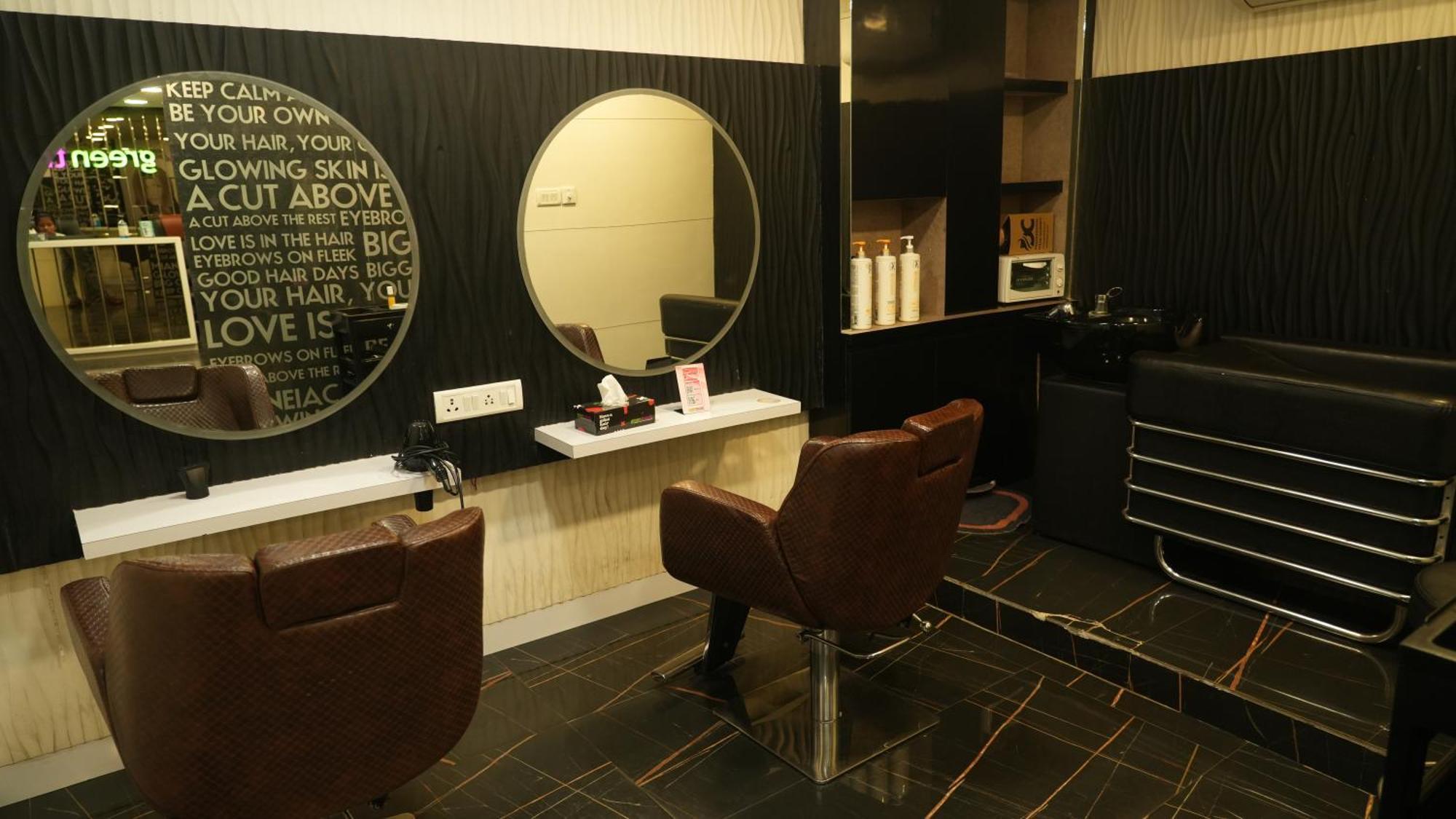 Hotel Mountview Comforts ティルパティ エクステリア 写真