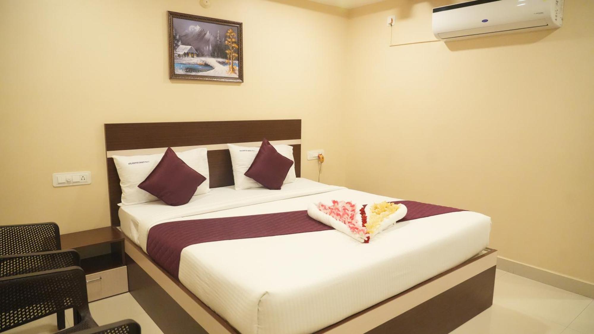 Hotel Mountview Comforts ティルパティ エクステリア 写真